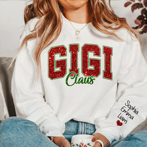 Custom Glitter Print Gigi Claus Christmas Grandma Nickname Sweatshirt With Grandkids Name