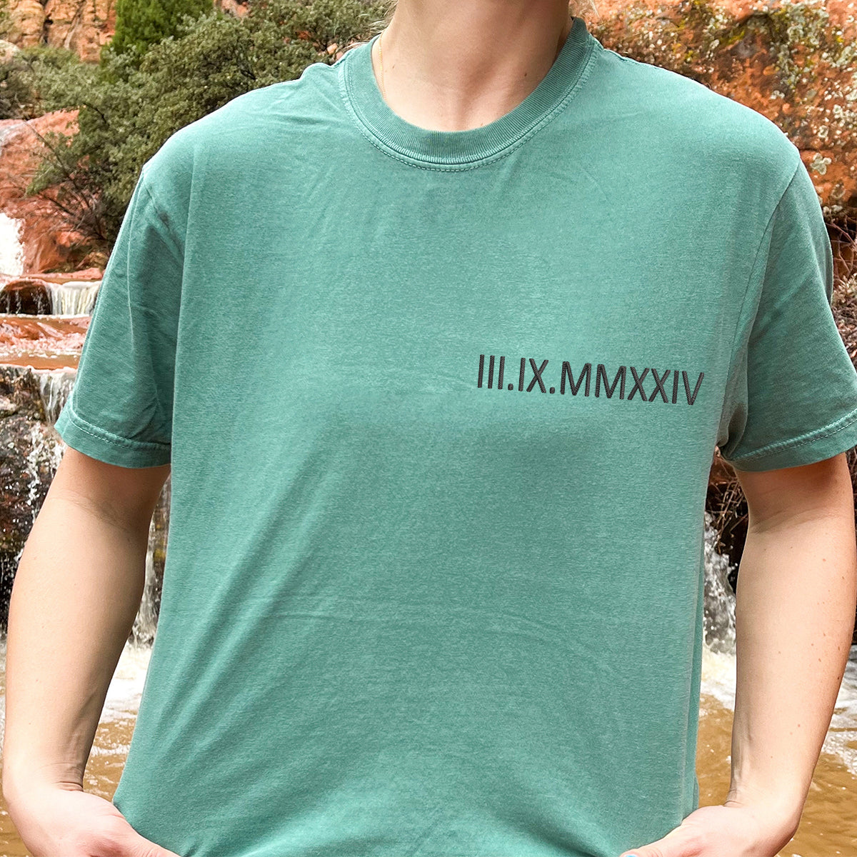 Custom Embroidered Anniversary Date Embroidered Roman Numeral Matching T-shirts for Couples