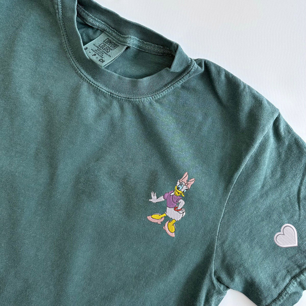 Custom Embroidered Cartoon Duck Lovely Matching T-shirts for Couples