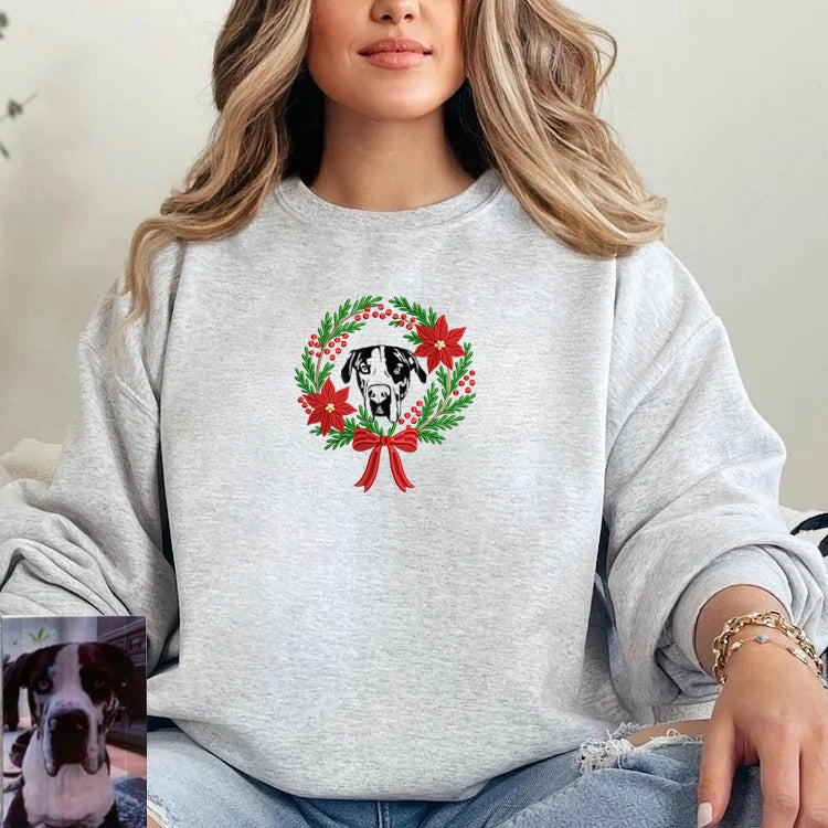 Custom Pet Christmas Wreath Sweatshirt – Personalized Dog or Cat Embroidered Gift