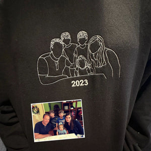 Custom Embroidered Daddy's Girl Sweatshirt, Personalized Dad and Daughter Hoodie, Unique Gift for Dad