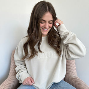 Custom Embroidered Mama Floral Sweatshirt - Custom Gift for Mom, Mother's Day Present, Embroidered Mama Hoodie