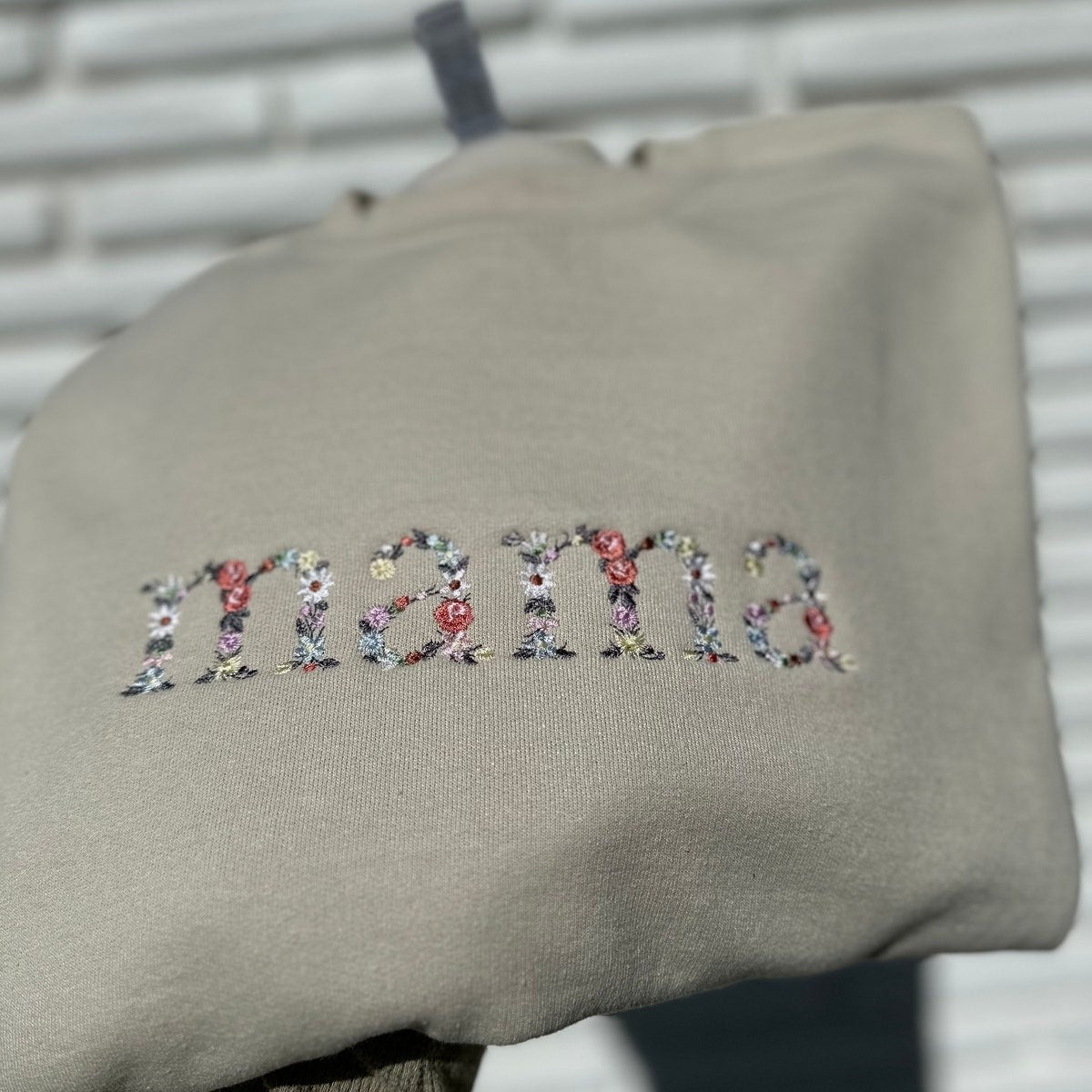 Custom Embroidered Mama Sweatshirt - Hoodie with Floral Letter, Gift for New Mom, Mother's Day Gift