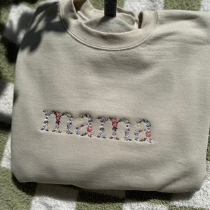 Custom Embroidered Mama Sweatshirt - Hoodie with Floral Letter, Gift for New Mom, Mother's Day Gift