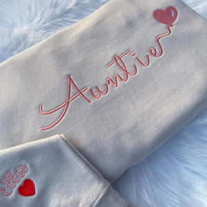 Custom Embroidered Mama Sweatshirt with Kids Name on Sleeve - Personalized Mom Hoodie, Gift for New Mom, Mother's Day Gift