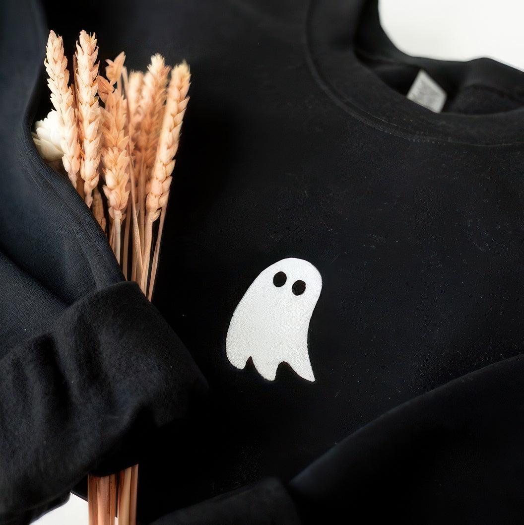 Custom Embroidered Halloween Sweatshirts For Couples, Halloween Cute Ghost Couples Embroidered Sweatshirt, Couple Ghost Halloween Sweater