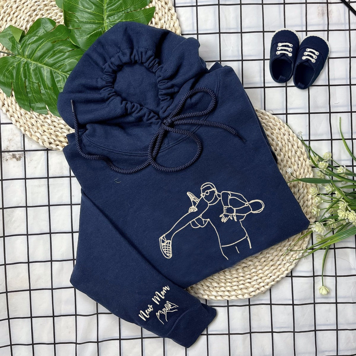 Embroidered Portrait from Photo Sweatshirt, Hoodie. Custom Mama, Family Portrait Sweatshirt, New Mom Gift