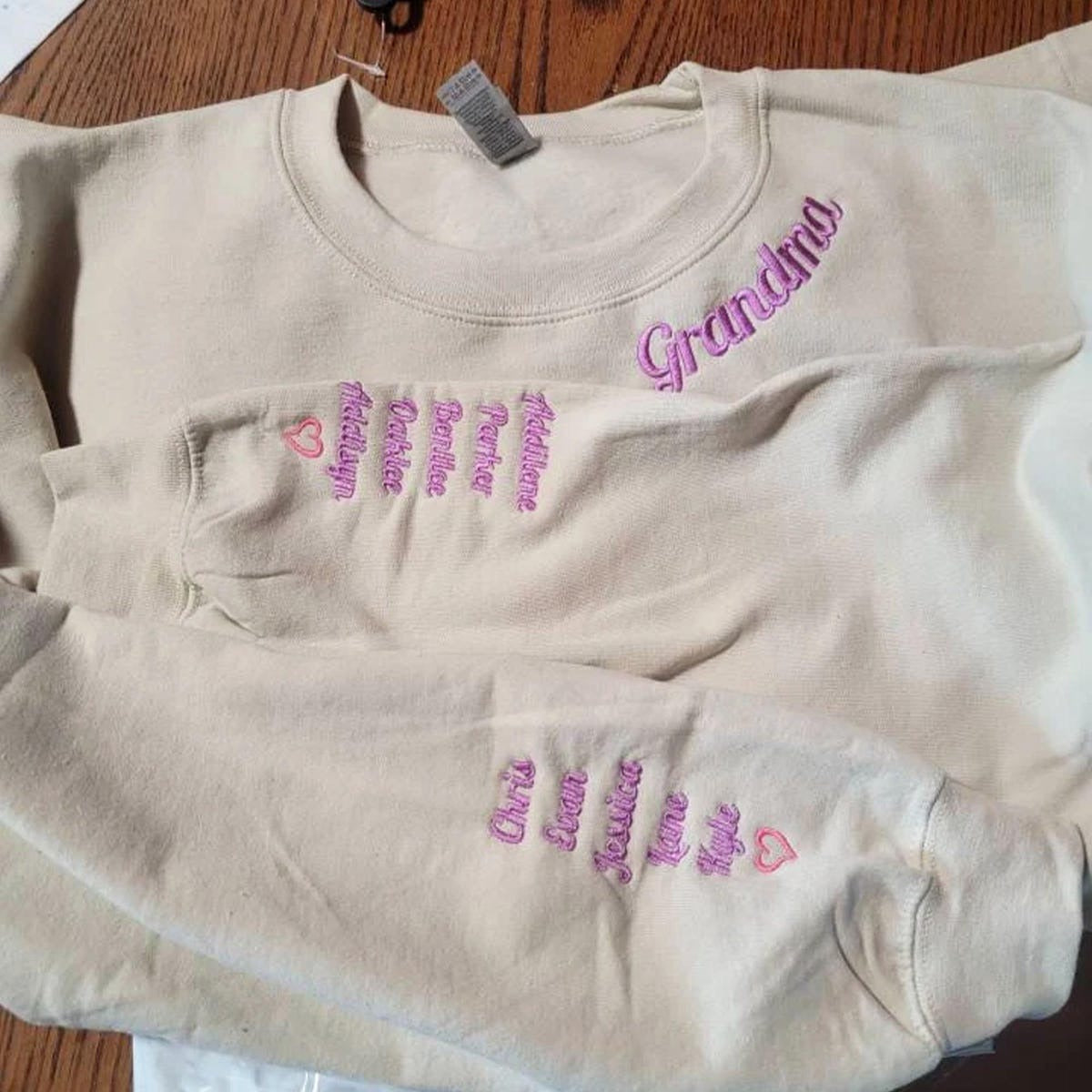 Personalized Grandma Sweatshirt with Kids Name Embroidered - Great Grandma Embroidered Sweatshirt - Mothers Day Gift Ideas for Grandma